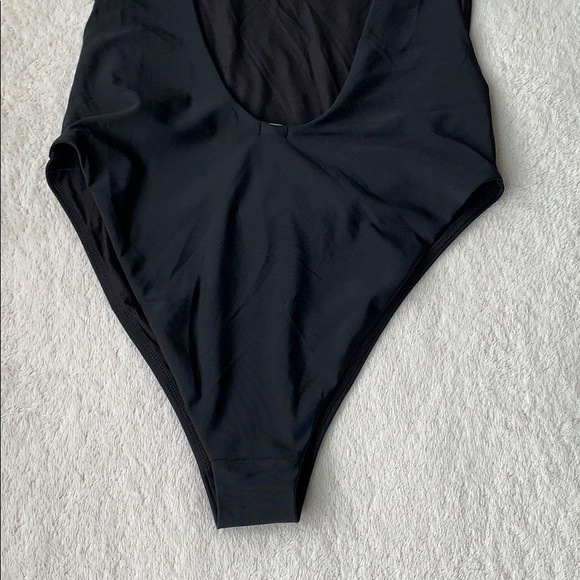 New 🌸 Aerie’s One Piece Bathing Suit high cut🌸 - Picture 5 of 9